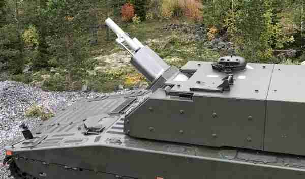 瑞典CV90“雷神之锤”自行迫击炮，双管迫击炮强力输出