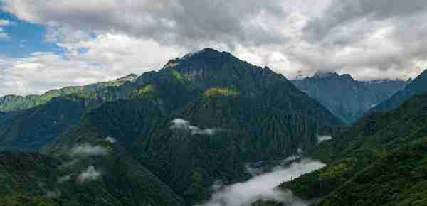中缅边境的极边第一城，腾冲最值得去13个景区，看看你去过几个？