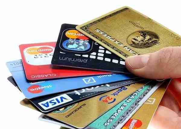 办信用卡和网贷犯法吗(办信用卡和网贷有什么区别)