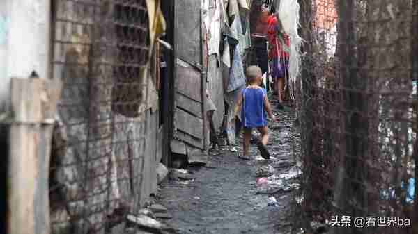 隐藏在菲律宾贫民窟的“卖肾大本营”，有人为娶媳妇不惜卖肾换钱