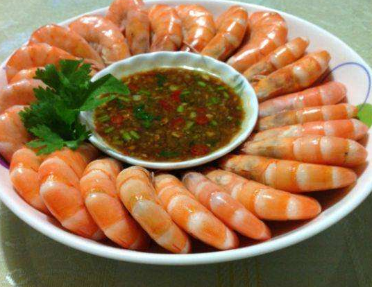 清水煮“虾”时，不管是活虾还是冻虾，这一步不能少，不然腥味重