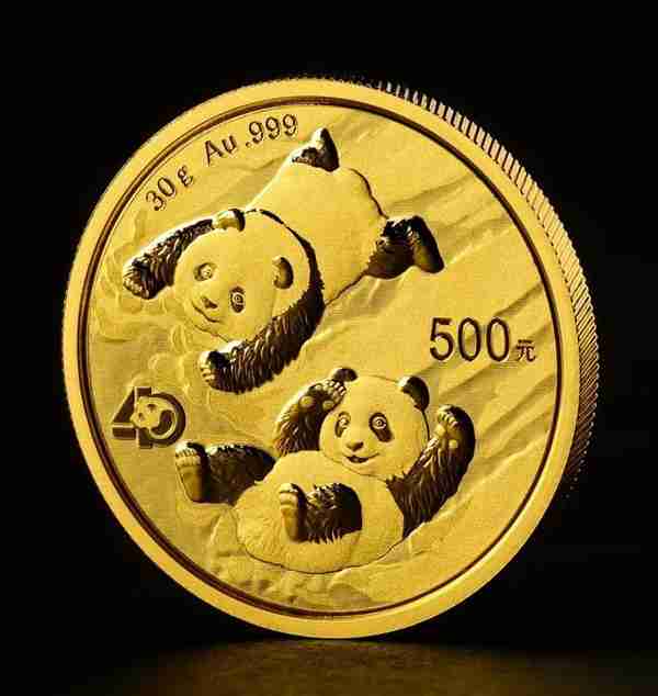 熊猫普制金币实施溢价回购，树立实物黄金回购新标杆