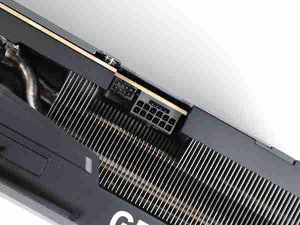 平趟4K剑指8K游戏 七彩虹iGame GeForce RTX 4080 Vulcan首发评测